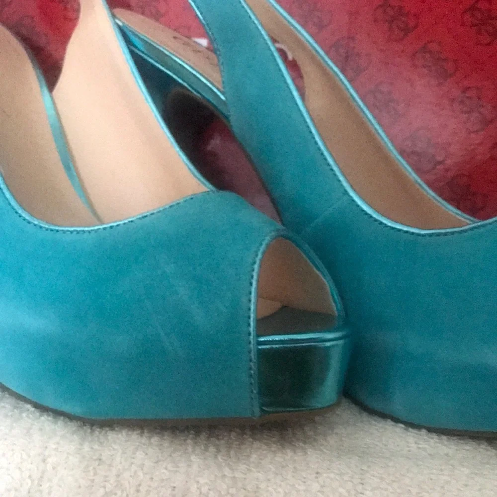 GUESS Turquoise Peep-Toe Slingback Platform Heels